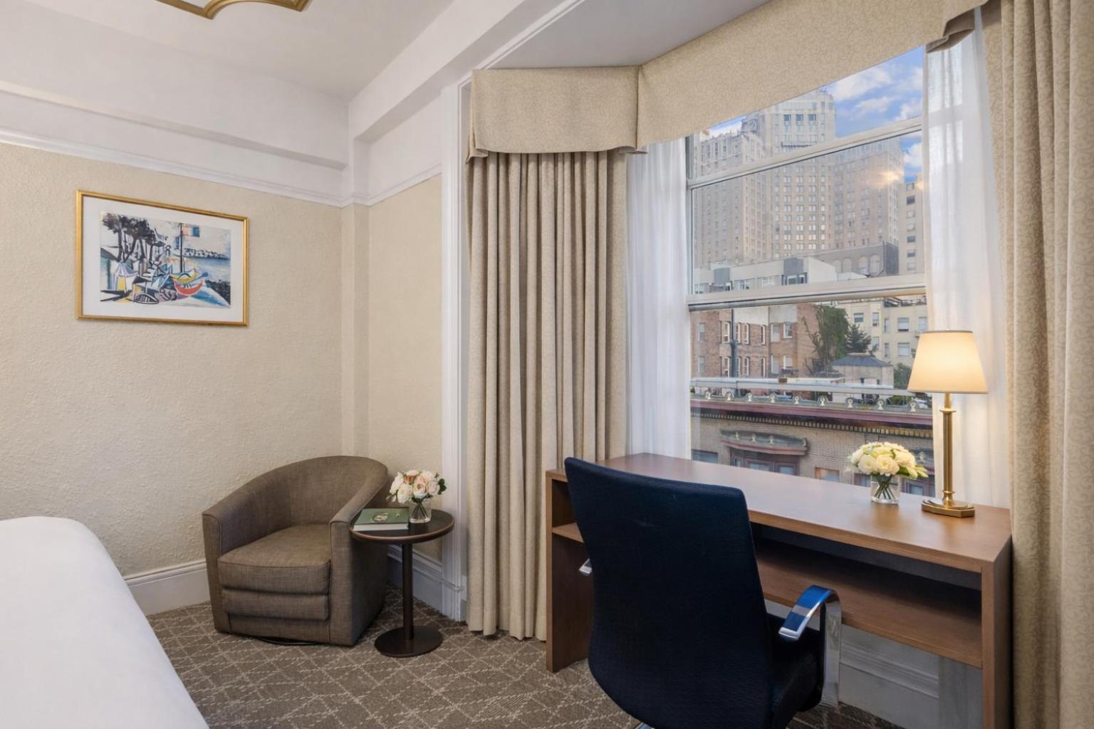 Chambre Lit King-Size Deluxe