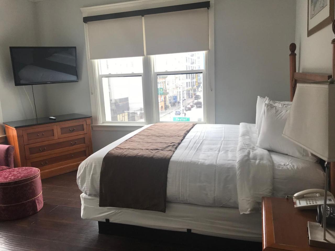 Chambre Lit Queen-Size Deluxe
